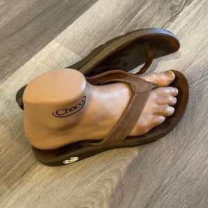 Chacos Women Size 7 Flip Flops